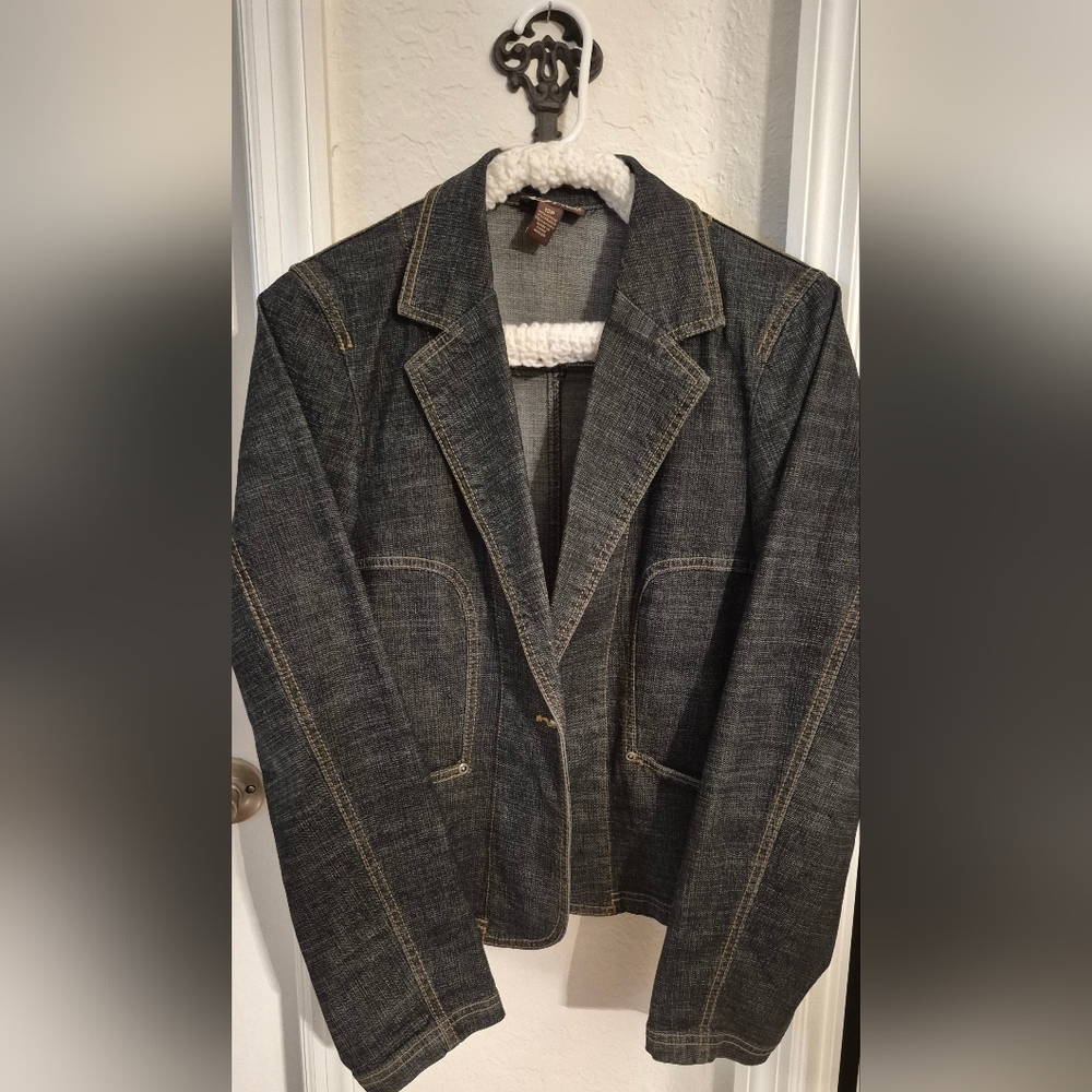 RAFELLA-Dark Blue Denim Jacket/Blazer W/Gold Stitching! Classic Fit! NEVER WORN!
